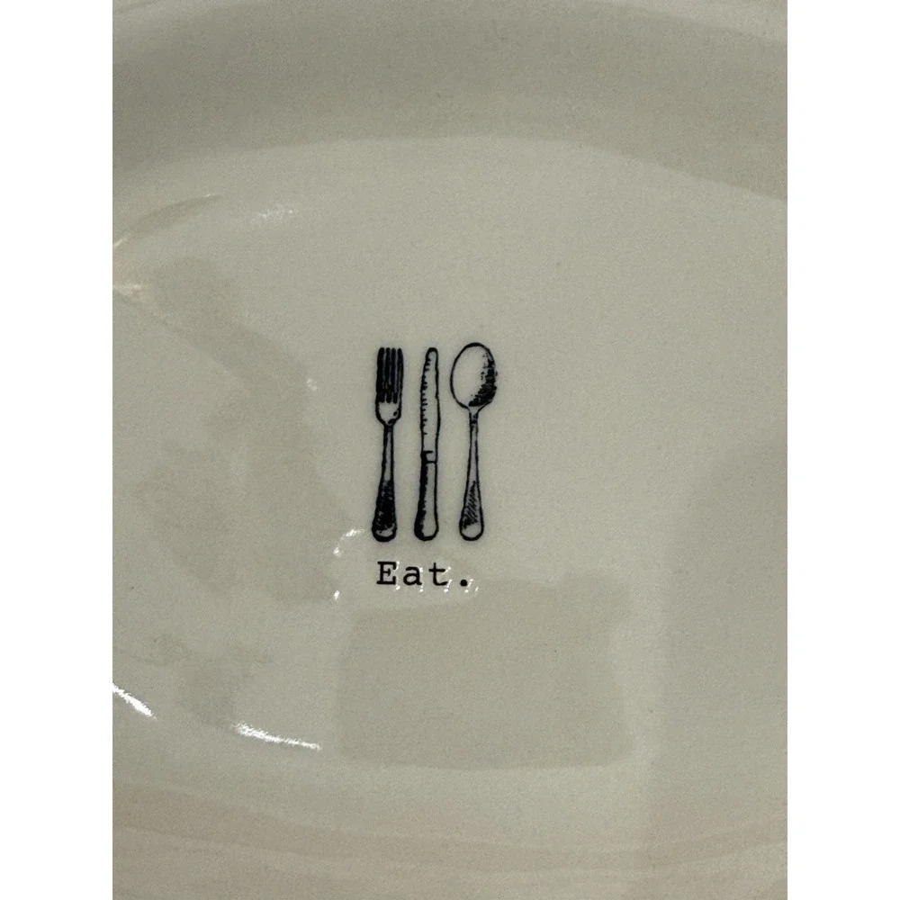 Rae Dunn Icon  2 Eat Oval Plates Artesian‎ By Magenta 8 Inch Dessert Appetizer